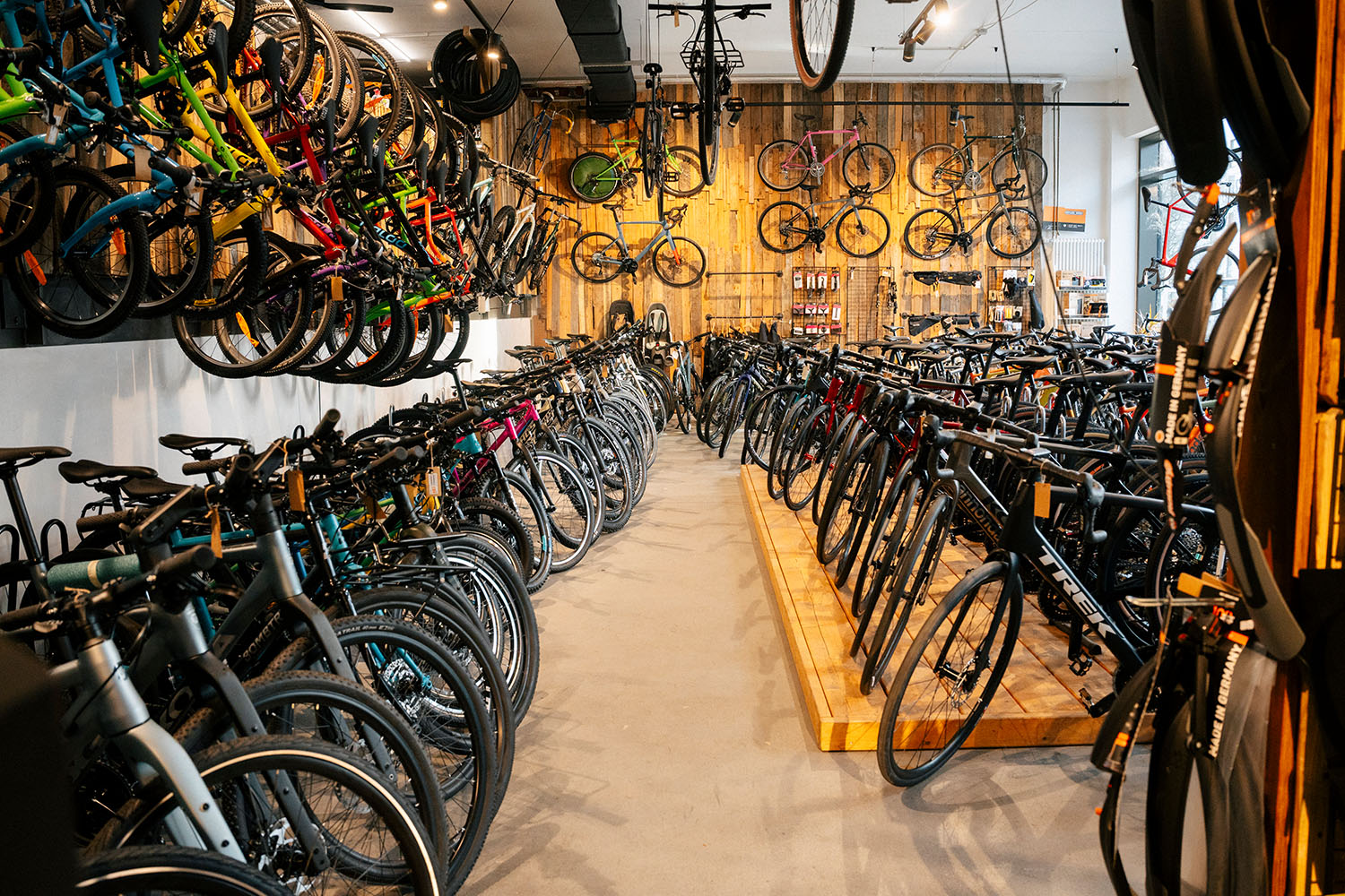 Ruprecht Rides Fahrradladen Heidelberg – Team und Shop Innenansicht Bahnstadt 2