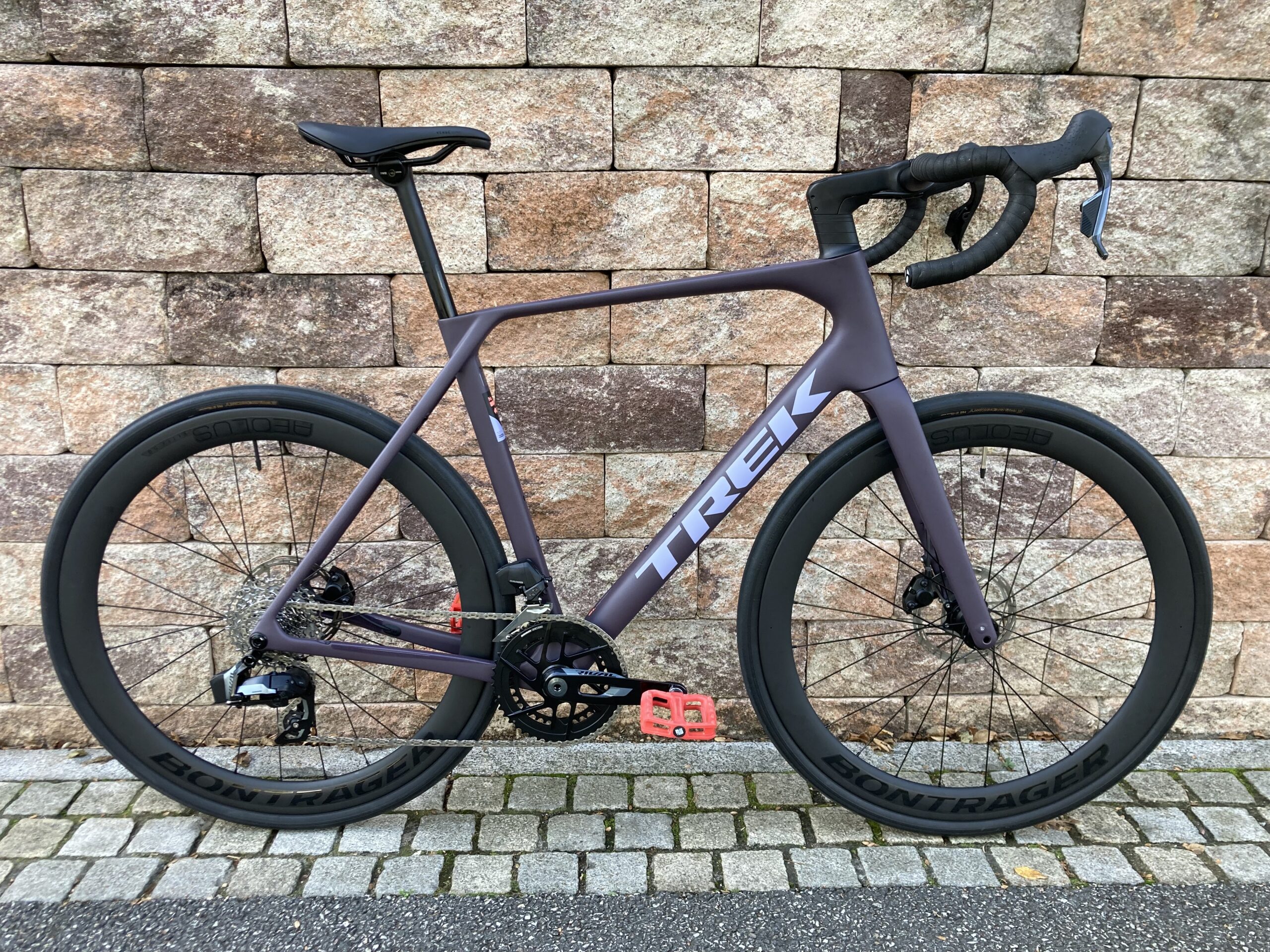 Trek Domane SL6 AXS Gen 5
